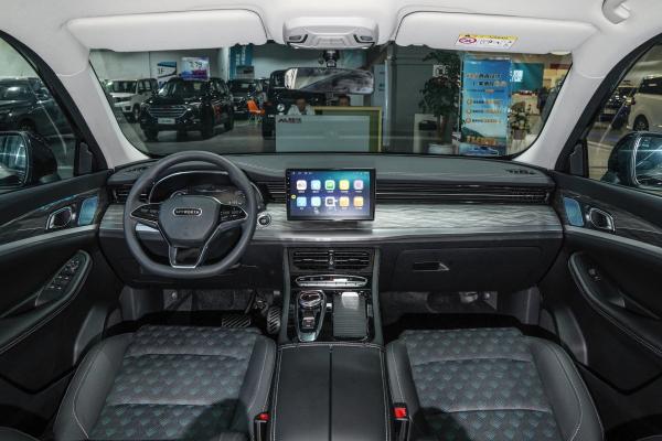 2024年 高速純電気4輪車 車輪ベース mm 2800 スカイワース EV6 4x2 2WD SUV 中国から輸入
