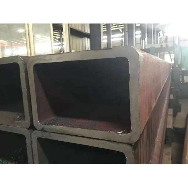 ASTM A-500 Steel Square Tube 100 X 50 X T3.0mm with Black Surface Treatment for Construction and Machinery