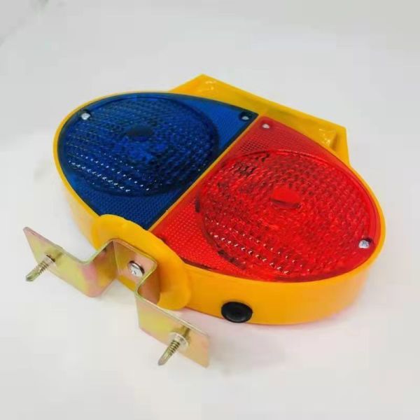 ROADSAFE JSD11 Dual-Color Red/Blue Flashing LED Solar Traffic Warning Lamp – Double-Sided Safety Barricade Light for Traffic Cone