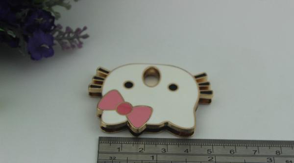 Beatiful hello kitty patter decorative light gold metal purse turn lock