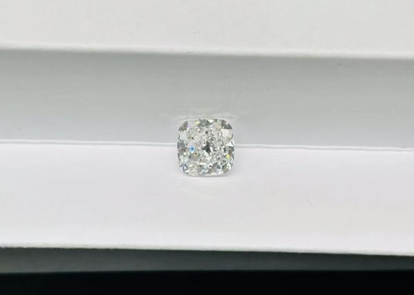 Wholesale 1.6ct Square Cushion Shape F VS1 Lab Grown CVD Diamond IGI Certified