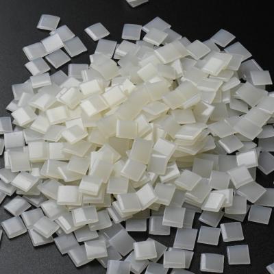 CAS 7085-85-0 Edge Banding Glue Yellow EVA Hot Melt Adhesive Industry