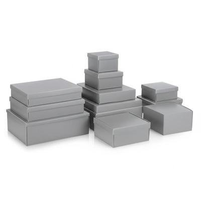 Boîtes cadeaux personnalisées en carton avec fermeture magnétique ou ruban