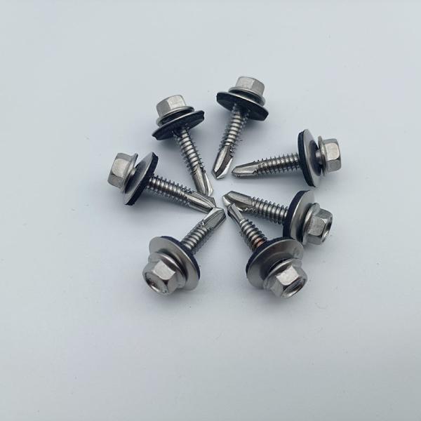5.5x25mm ISO DIN15480 Self Drilling Screws With EPDM Washer