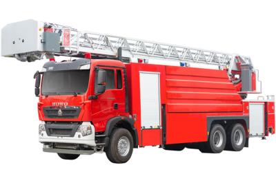 Carro de bombeiros de escada aérea de Sinotruk HOWO 32m com água 5000L e espuma