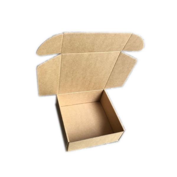 Flat Packed 300*300*50mm Embossing Corrugated Mailing Box