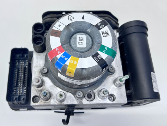 Original Quality Air Suspension Control Unit 1673206505 for Mercedes Benz GL GLS 167