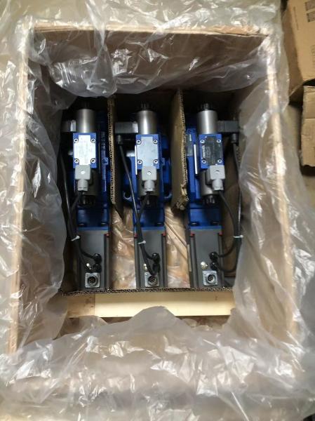 R900979856 Rexroth 4WRKE 25 E350L-33/6EG24K31/F1D3M Proportional directional valves/pilot operated