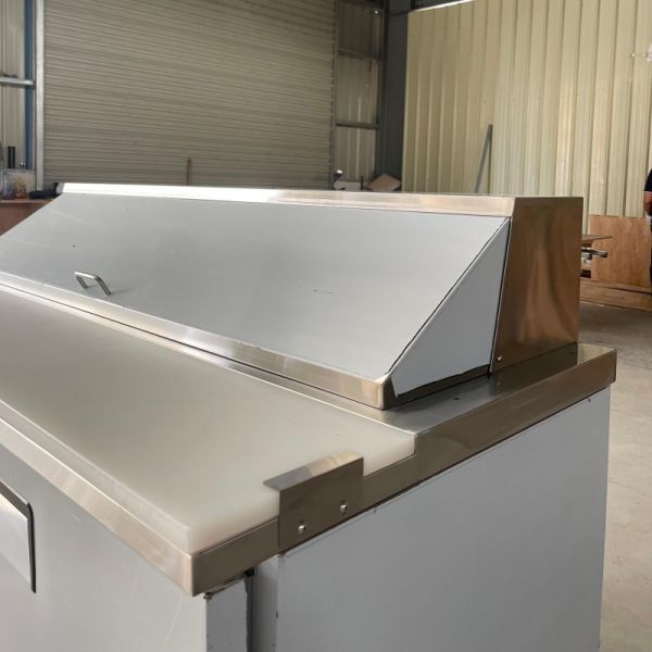 Under Counter Refrigerated Sandwich Prep Table Stainless Steel 2 Door