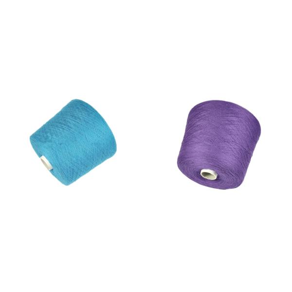 El color brillante teñió 100 el hilado de acrílico 28S para el estándar del grado del AA que hacía punto/que tejía