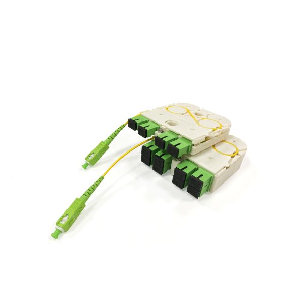Manufacture Price FTTH 1x8 SC/APC Mini Cassette Fiber Optic PLC Splitter Wave length 1260-1650nm for Custom network solutions
