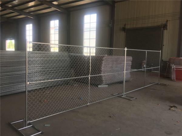 chain link temporary construction fence panels 6FT X 10F Mesh 2 3/8  x 2 3/8 ( 60mm x 60mm ) x 12 gauge wire