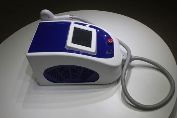 Professional team effective permanent 15 inch screen 1800w brazilian laser hair removal for beauty salon use
