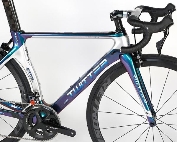 Holographic Colour 22 Speed Road Bike , 700c Road Bicycle High Modulus Carbon