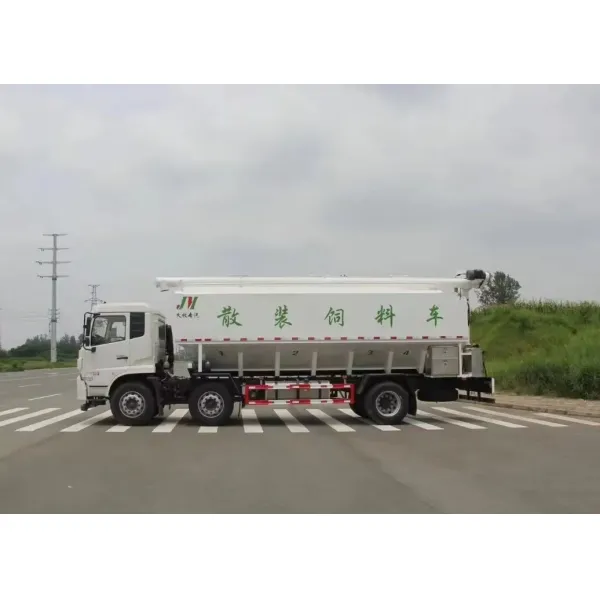 Heavy-Duty 13t Grain Transport Vehicle for Bulk Animal Feed