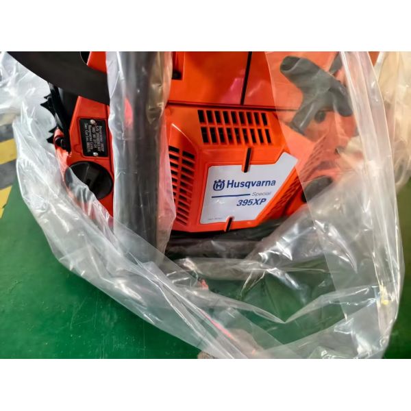 5.2Kw Hus 395xp 93.6cc 24-inch bar Gasoline Chainsaw Heavy Duty Professional Gas Powered Chainsaw for Logging and Tree Cutting