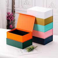Boîte cadeau magnétique de couleur unie, boîte d'emballage, cadeau d'anniversaire, cadeau de réunion annuelle d'entreprise