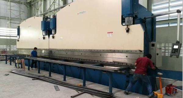 High Rigidity CNC Hydraulic Press Brake Bending Machine