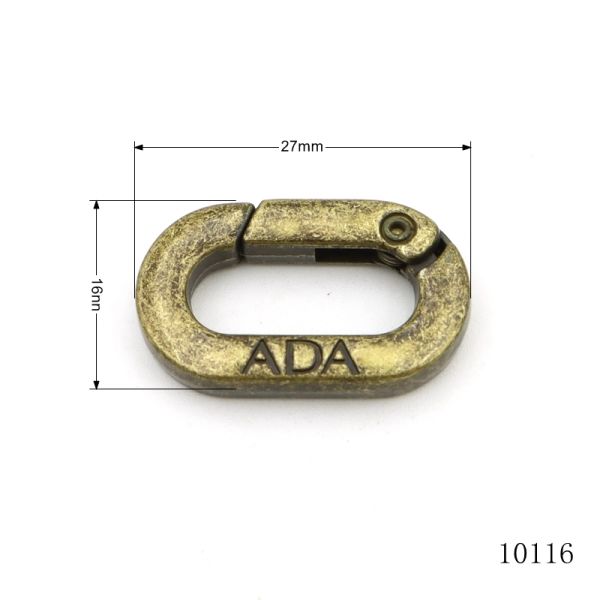 Small Key Chains Accessories Oval Spring Ring Clasp With Custom Engraved Logo