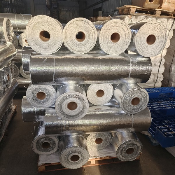 Fire Blanket Aluminum Foil Fiberglass Cloth 1m 1.2m 1.5m For Blind Use