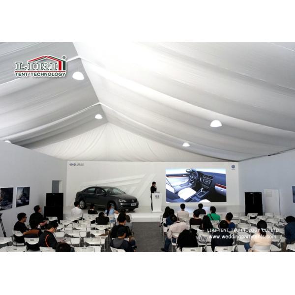 20 x 20 tentes de crête élevée