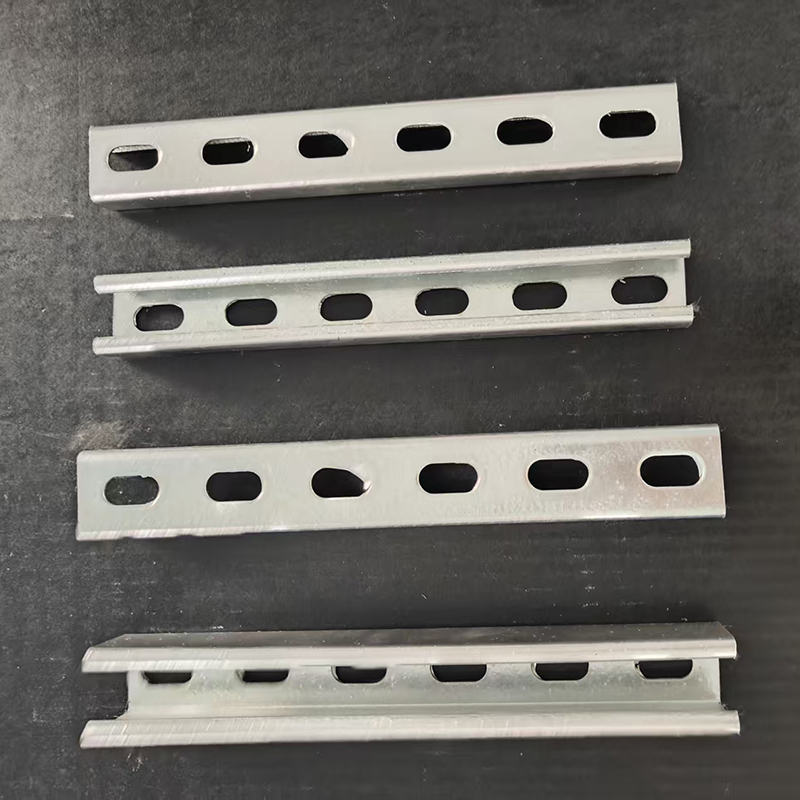 Zinc Alloy Galvanized Slotted Unistrut Channel C Strut Channel 3m / 6m