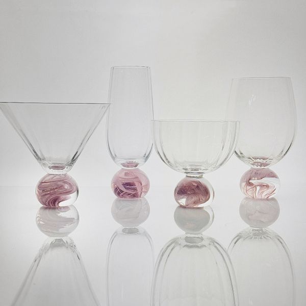 High Clarity Pink Cloud Crystal Wine Glass Set Designed For In Restaurants Bars And Wine Tasting Events Offering Superior Presentation