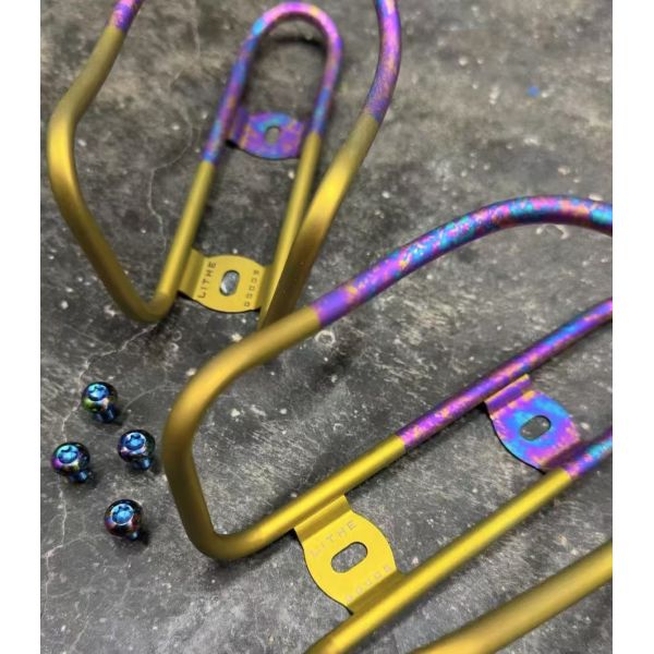 Outdoor Sports Bicycle Water Bottle Holder  Gradient Color  Sandblasting  Oxidation  Custom Multiple Colors