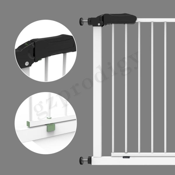 Height 74cm Multiscene Child Metal Gate , Kitchen Baby Gate For Doorways