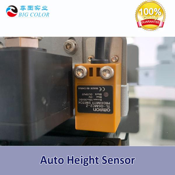 Multi Color UV Flatbed Printer with Print Dimension 60cm*90cmcm 24*41