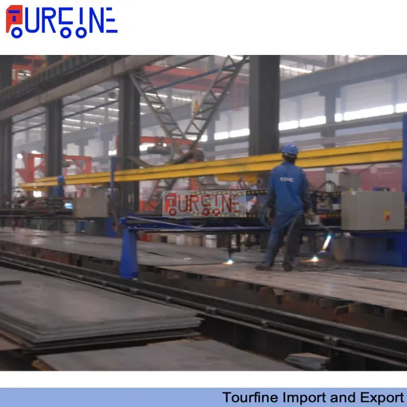 3 Axle 80 Ton Low Bed Semi Trailer Low Deck Heavy Duty Chassis For Heavy Machinery Transport