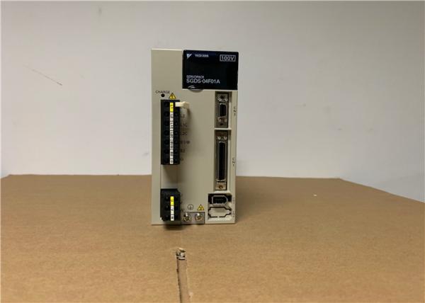 Movimentação servo industrial de Yaskawa SGDS-04F01A eficiência do IE 1 de 400 watts