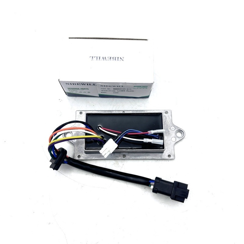 82D02100-511 Throttle Valve Engine Diesel Engine Spare Parts For E320B E320C E320D E330B 312B Excavator Parts