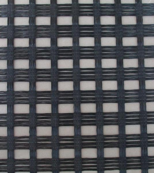 80-80KN/M Polyester Biaxial Geogrid For Embankment Construction Erosion Control