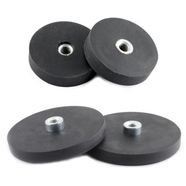 Rubberised Neodymium Magnets Strong Pull Force OEM With Screw Thread
