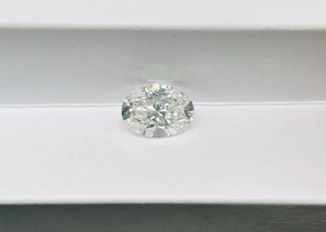 Бесцветный 10 Моха Лабораторный овальный СВД выращенные бриллианты 2.0ct-2.5ct IGI сертифицированный