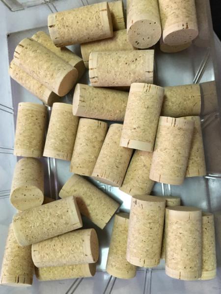 Twin Top Wooden Wine Cork Stopper Tasteless Nontoxic FDA