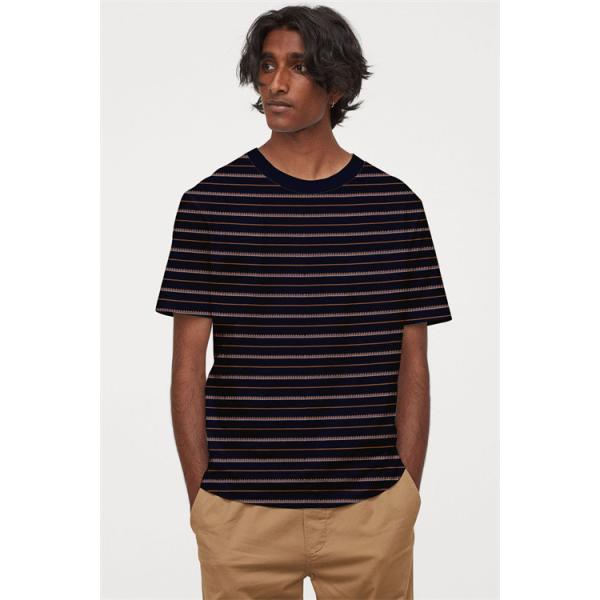 Tissu tricoté à rayures douces et durables pour un usage occasionnel