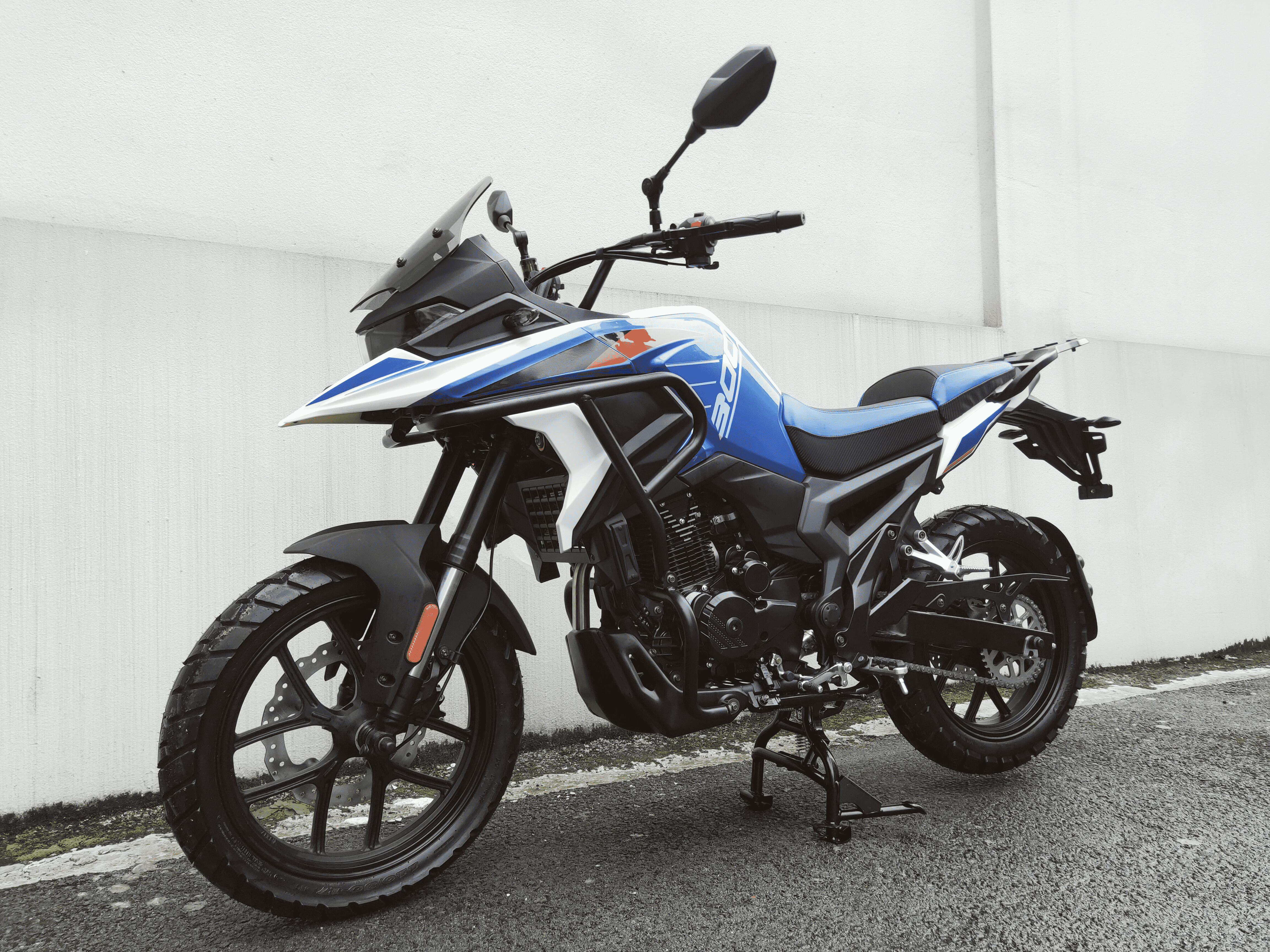 300cc Off-road Motorcycle Delivering 22kW Power And 28N·m Torque Honda YAMAHA