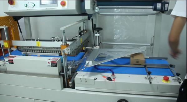Automatic bottle shrink wrap packing machine PVC Film Heat Tunnel Shrink Wrapping Machine for water bottles aluminum cans