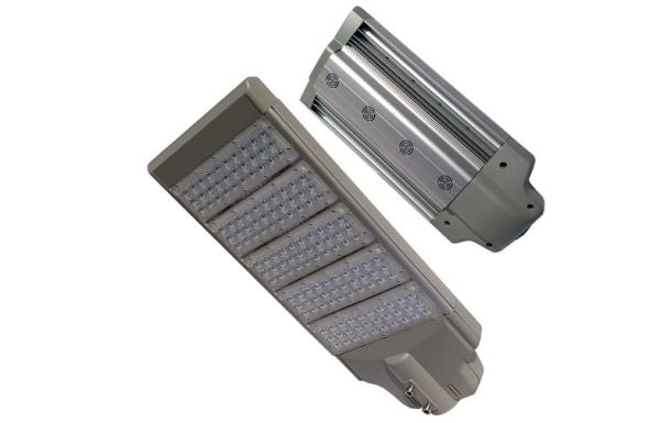 Free sample for 240W CE Rohs Approved led street light  with CREE LED & 3 Years Warranty, 6036 aluminum heat sink