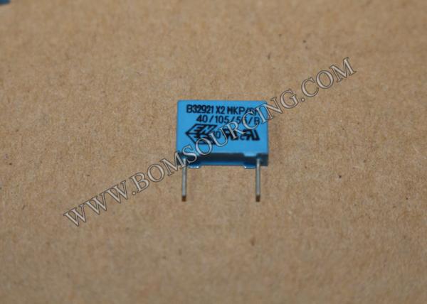 Through Hole 0.033µF Polypropylene Film Capacitors 305V B32921C3333M000