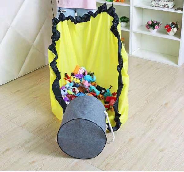 Toy Storage Bag with large play mat Kids Organizer Baskets with removable play mat  Indoor & Outdoor toy Quick Collapsible Bin