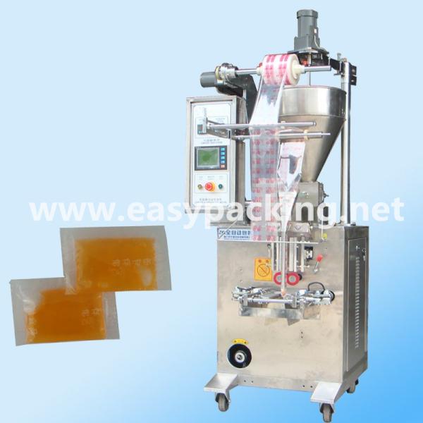 Automatic  liquid packing machine