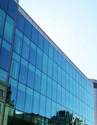 Parede de cortina de vidro de alumínio Design elegante Isolamento térmico superior Durabilidade