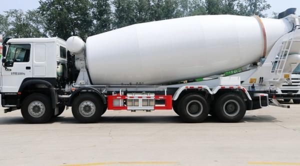 Self Loading Concrete Mixer Truck 4x2 6x4 8x4 With Eton Mixer Pump