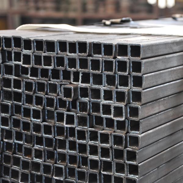 Black Painting Treatment Square Metal Tube 5.8m-12m Length Chemical Resistant