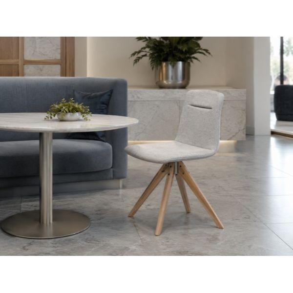 Rotating Padded Meeting Room Chairs Solid Beech Wood Base For Dining And Cafe