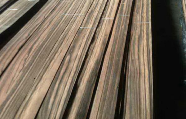 Ébano natural espessura cortada do folheado 0.45mm com uma categoria
