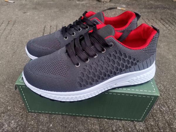 Ladies flyknit sport shoes